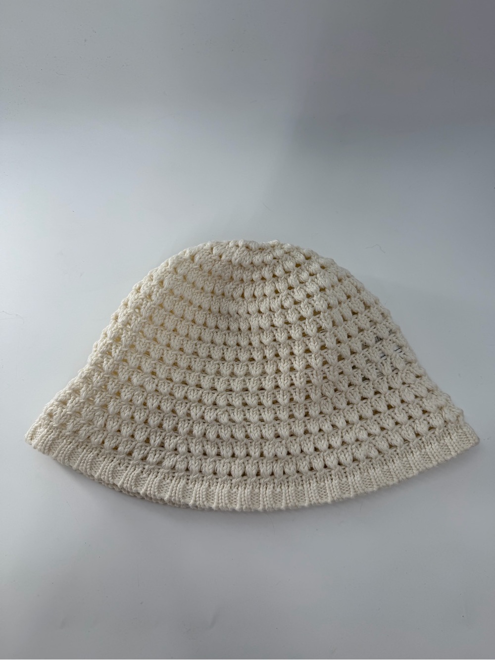 Cos Crochet Bucket Hat In White